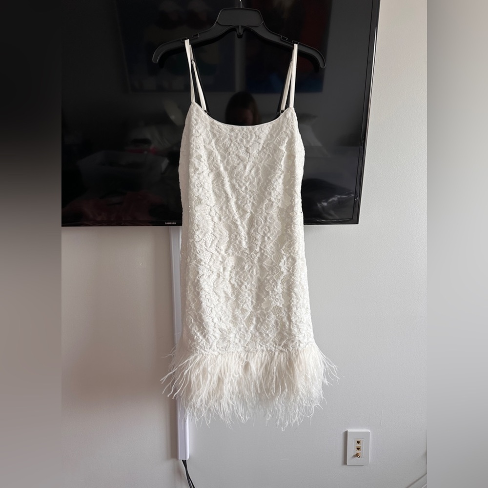 NWT LIKELY WHITE MINI DRESS WITH FEATHERS